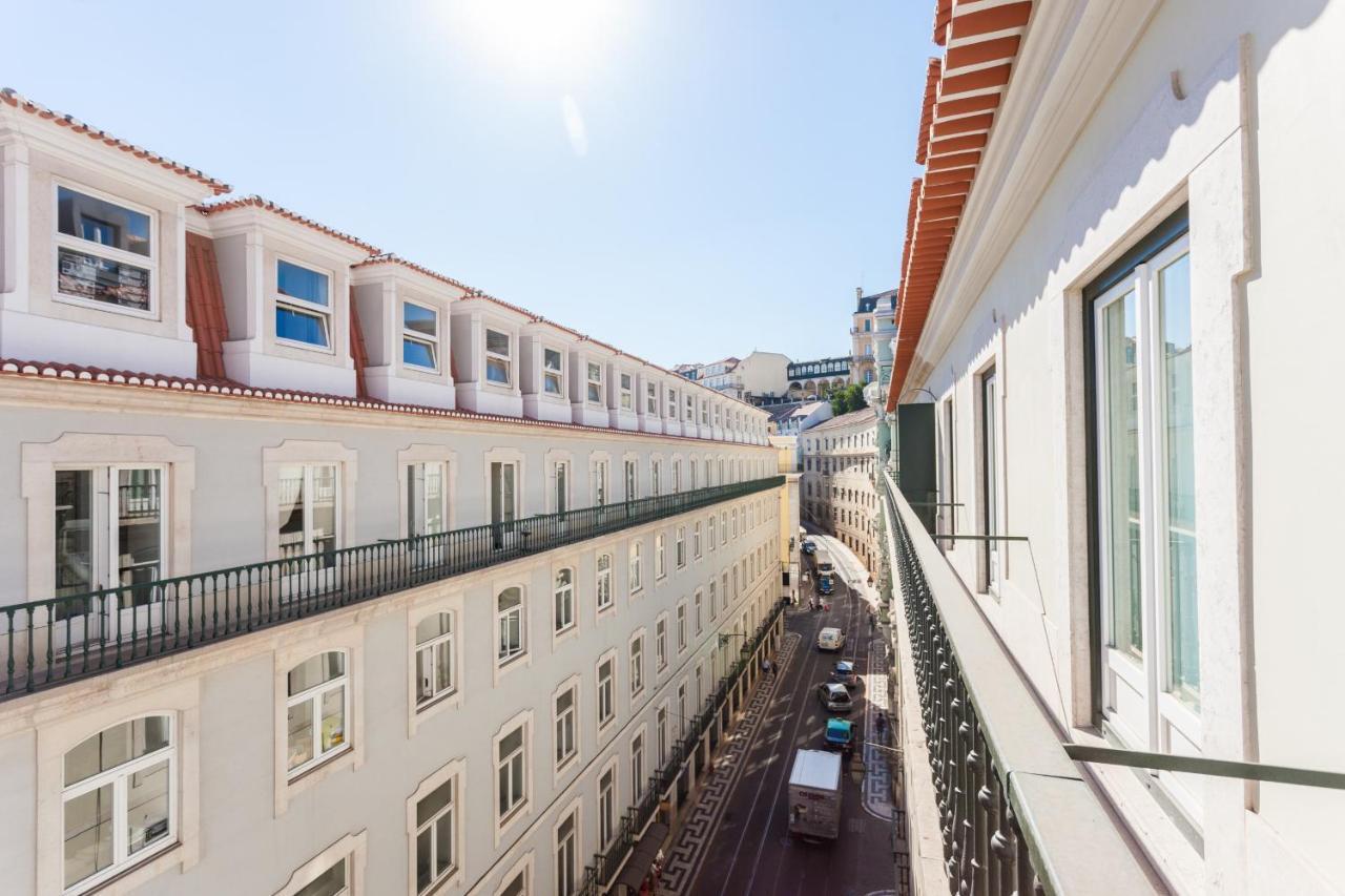 Flh Chiado Elegant Apartment Lisboa Eksteriør billede